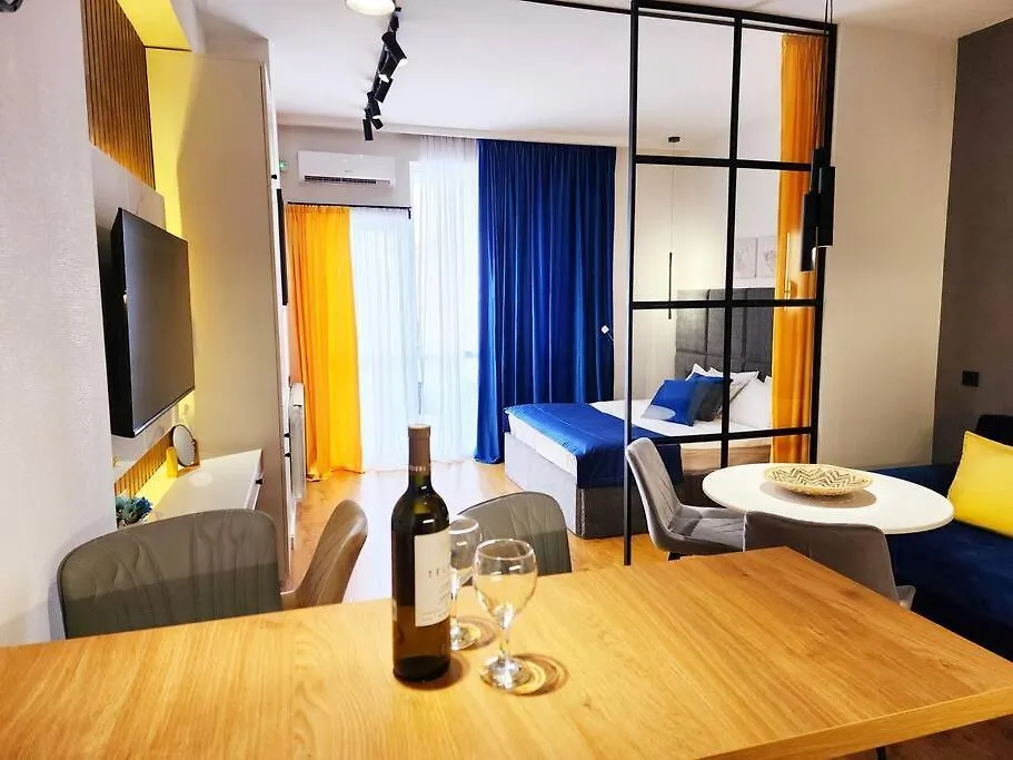 Luxury Apartment In Tiflis 0*,